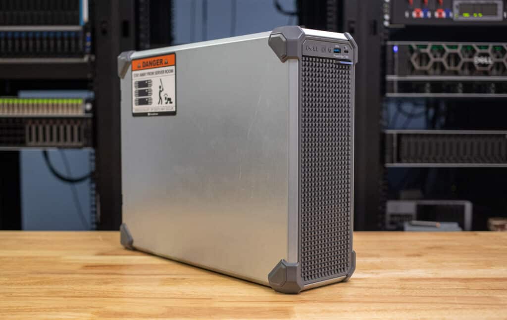 Đánh giá Máy chủ Dell PowerEdge T160