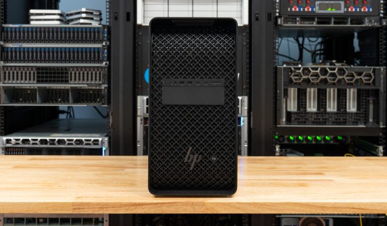 HP Z8 Fury G6i Front view.